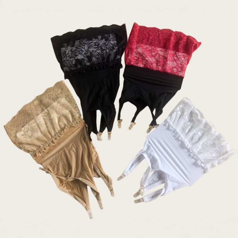 Printed Wrap Skirt - 레이스 투명 미니스커트와 양말 클립이 있는