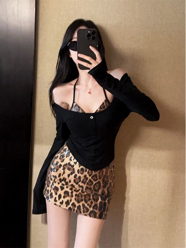 섹시한 레오파드 프린트 랩 가슴 부분 긴팔 베이스 셔츠 - Printed Wrap Skirt 리뷰 및 가격