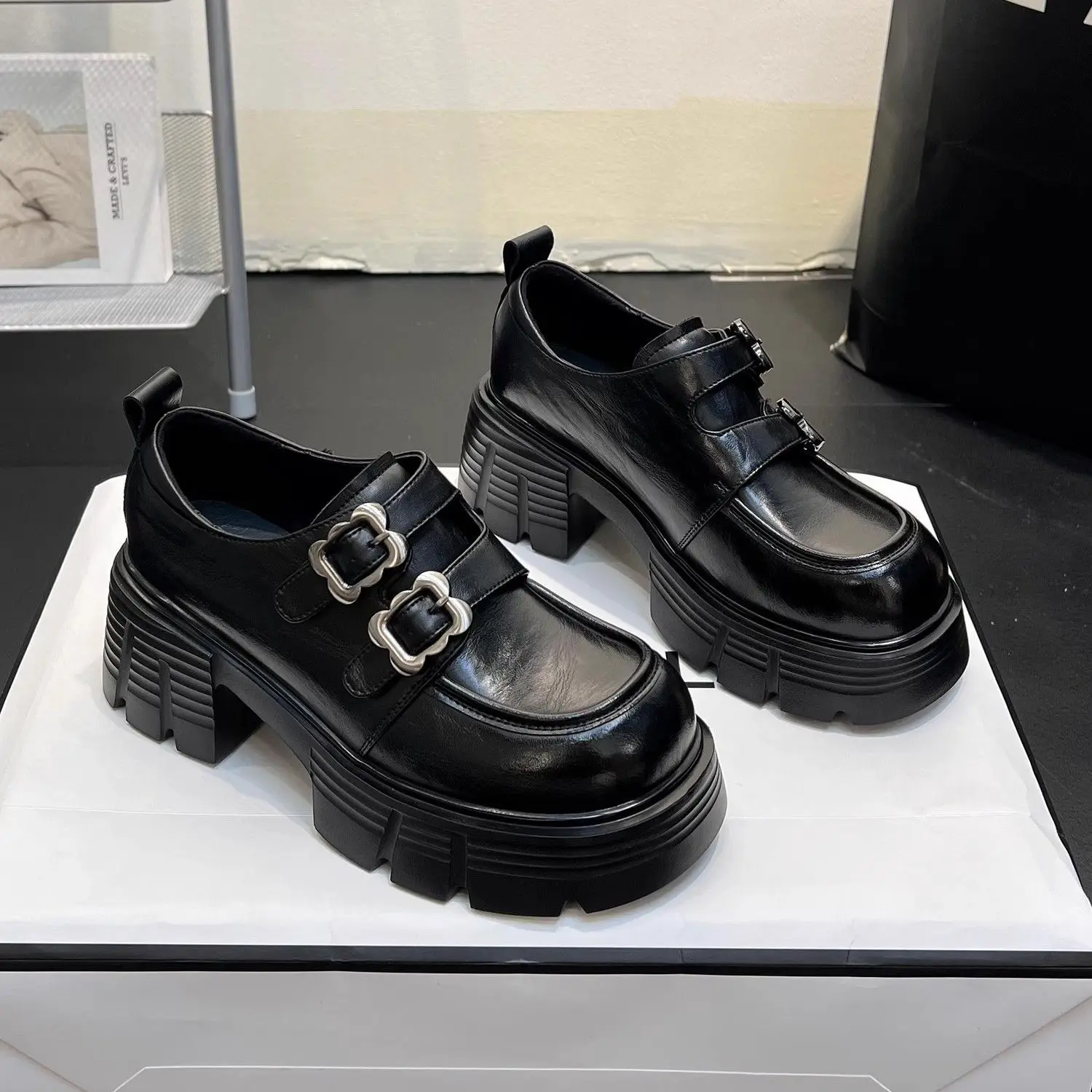 여성용 버클 플랫폼 가죽 신발, 신상 품질, 여성용 펌 - Women'S Fashion Trends Autumn 2025 리뷰 및 가격